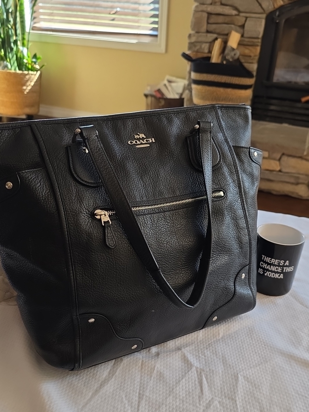 Large COACH pebbled leather shoulder totes purse!